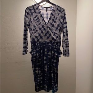 BCBG MAXAZRIA sling sleeved dress.